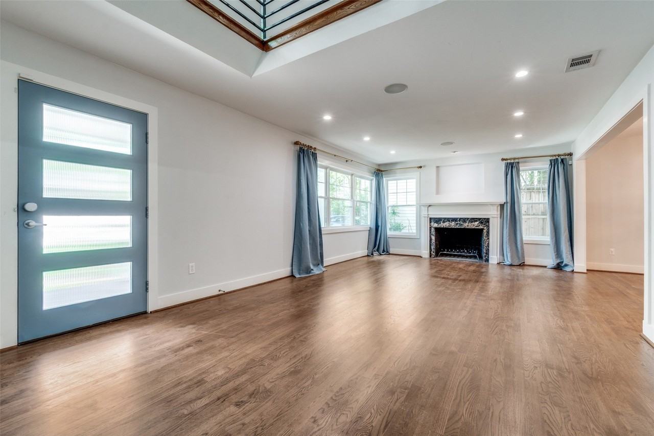5322 Glenwick Ln - Photo 4 of 39