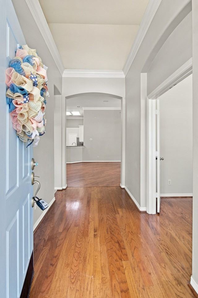 6008 Frost St - Photo 5 of 35