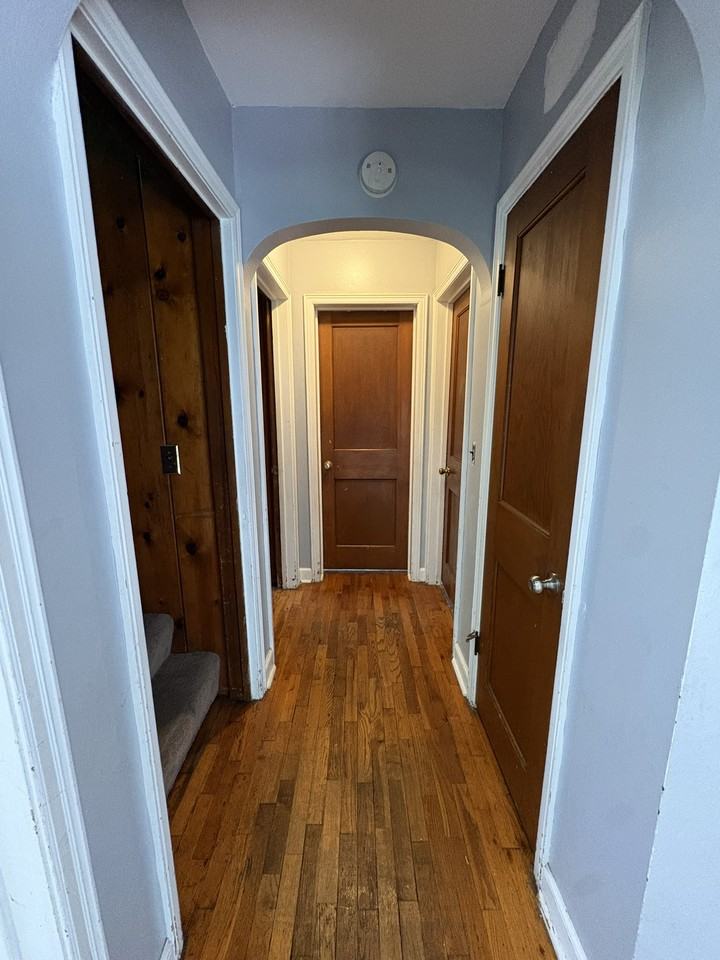 805 N Monroe St #1 - Photo 2 of 34