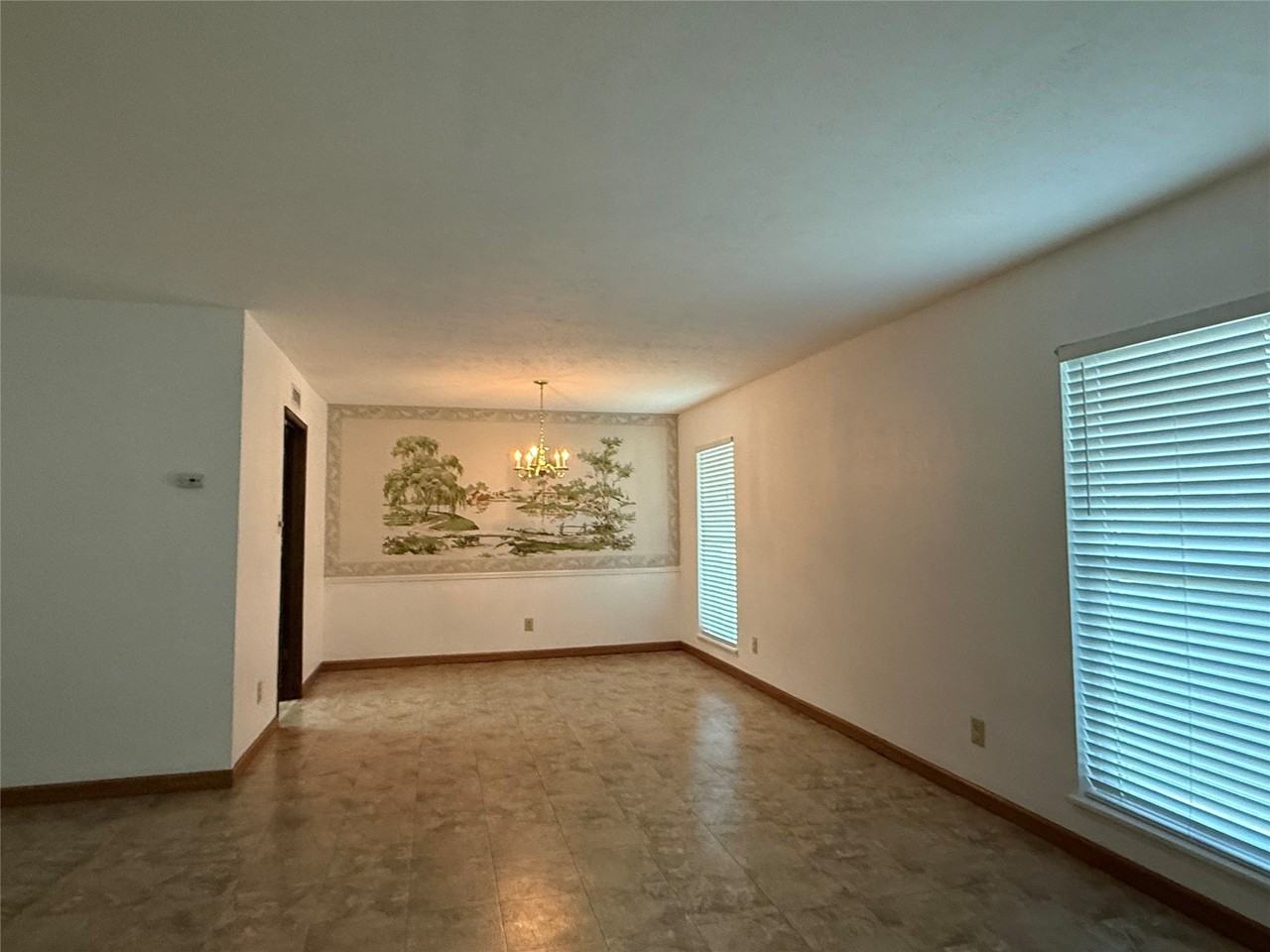 2114 Burrows Trl - Photo 5 of 20