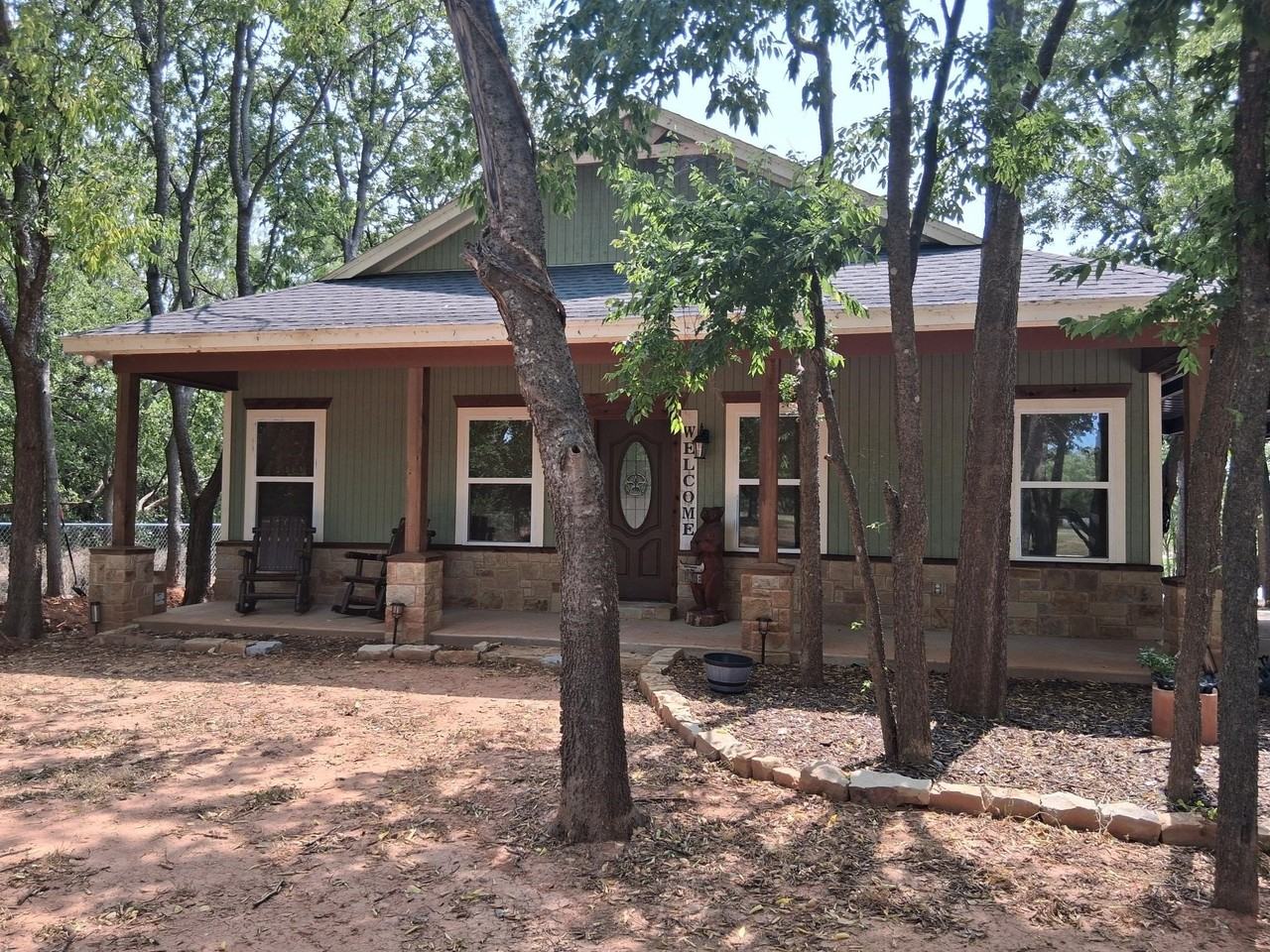 3208 Sunrise Ct