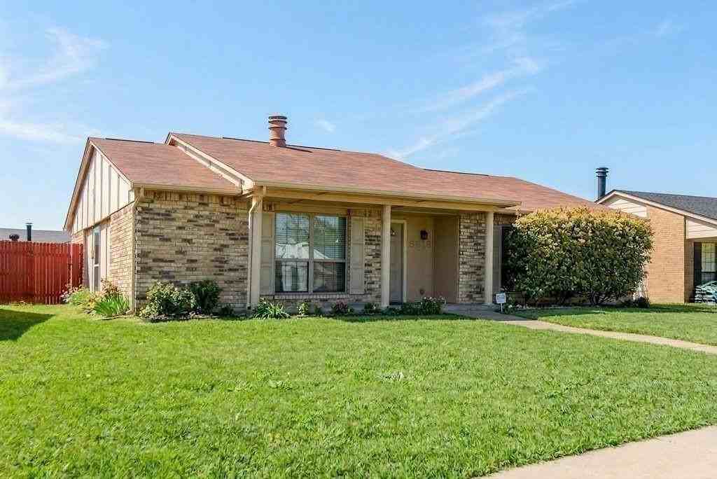 5613 Truitt St - Photo 2 of 28