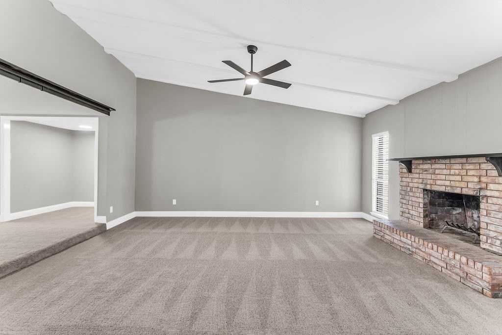 5264 Pruitt Dr - Photo 5 of 36