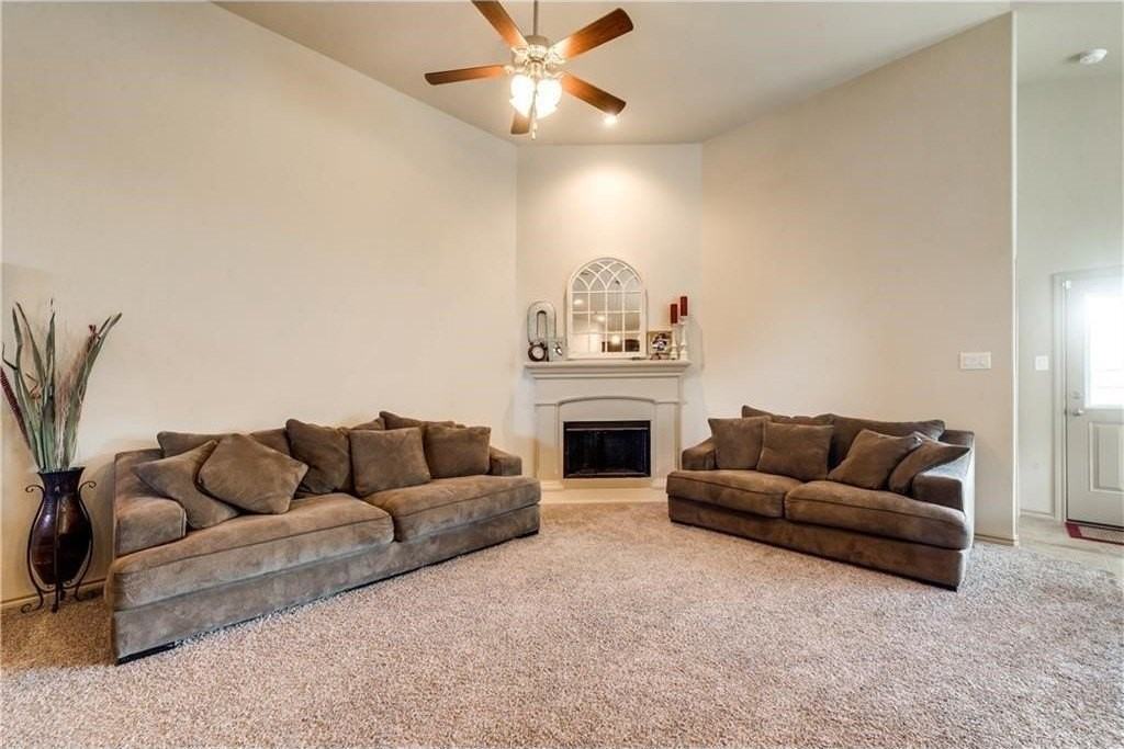 313 Delgany Trl - Photo 6 of 27