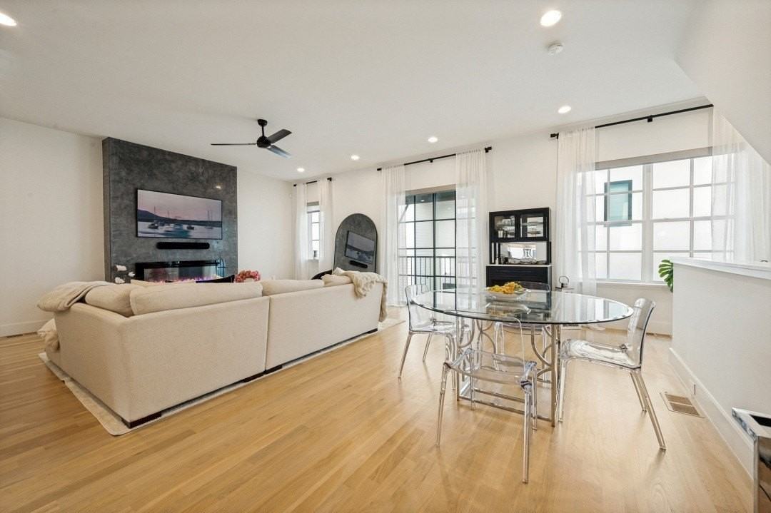 4220 Hawthorne Ave #103 - Photo 7 of 25