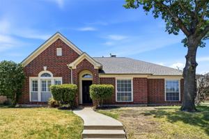 featured image of 1602 Meadow Park Dr