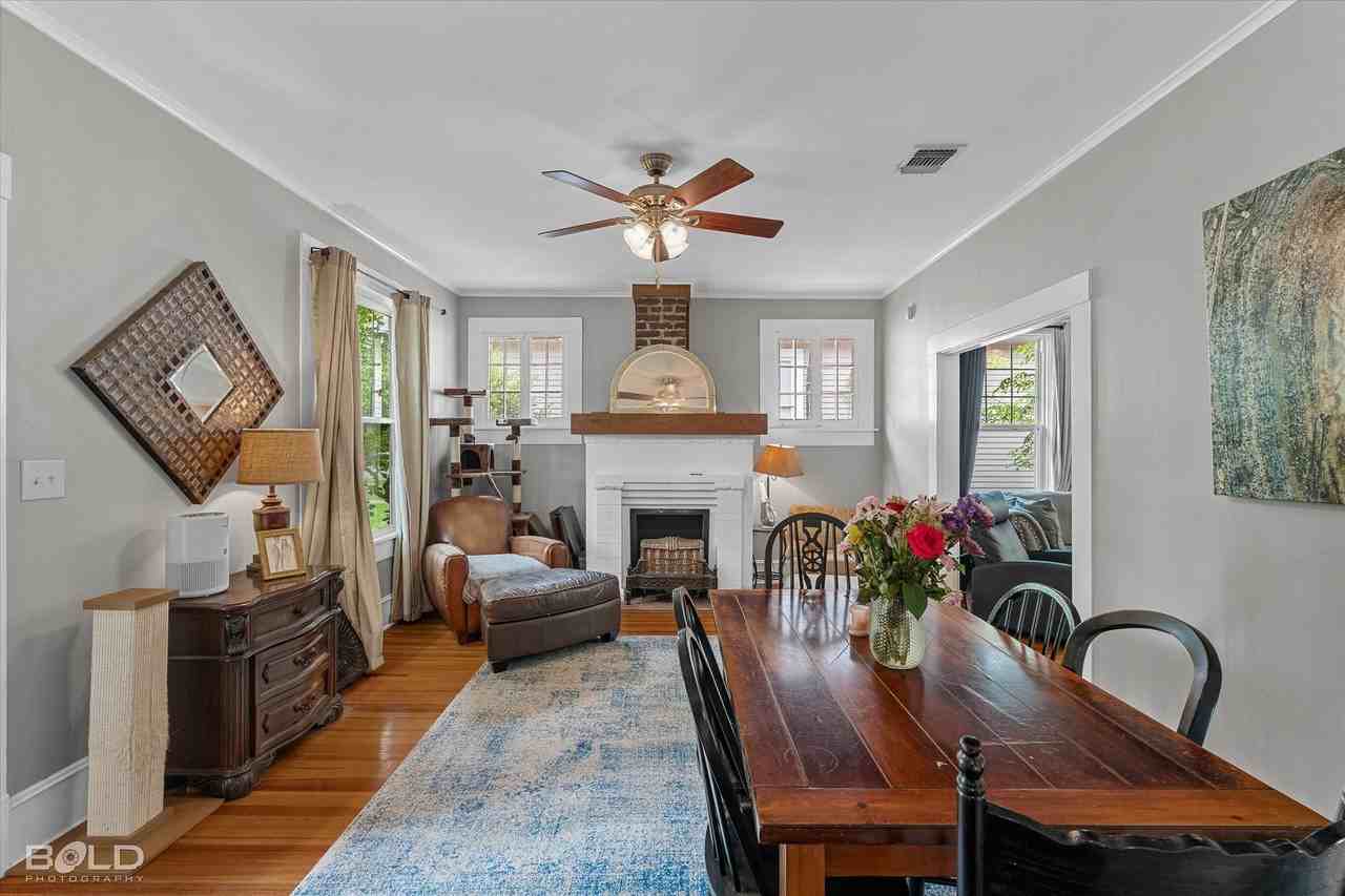 440 Atkins Ave - Photo 4 of 33