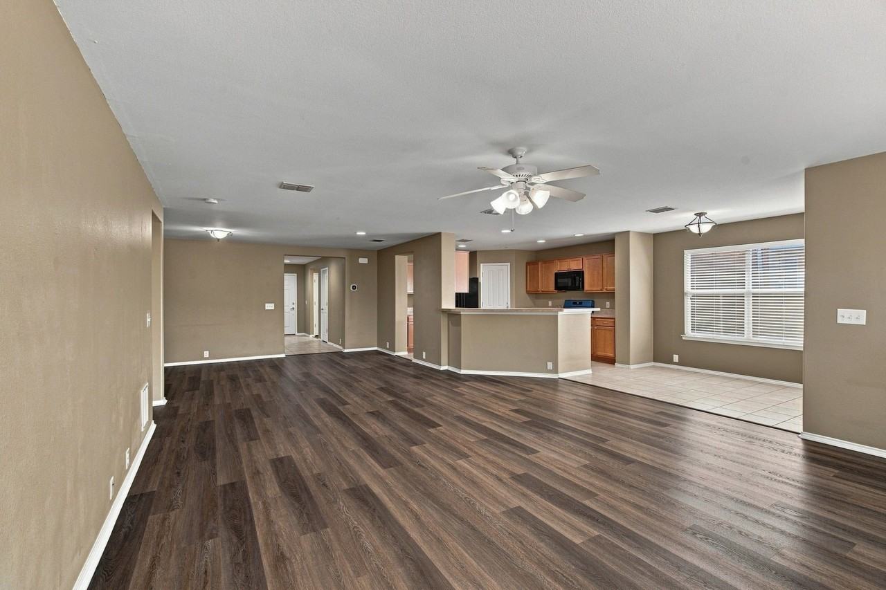 4521 Sheldon Trl - Photo 7 of 27