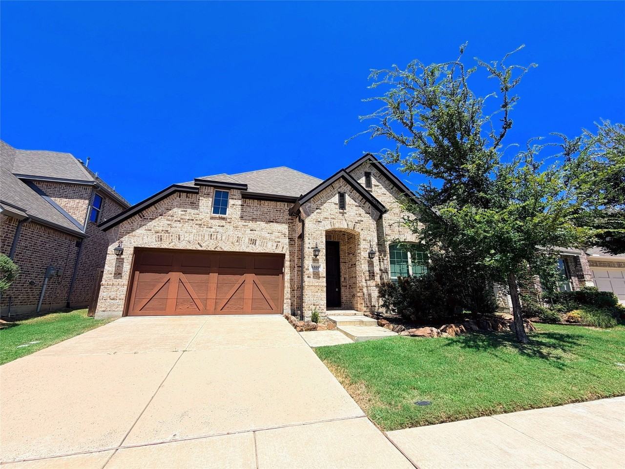 6800 Frying Pan Dr - Photo 2 of 27
