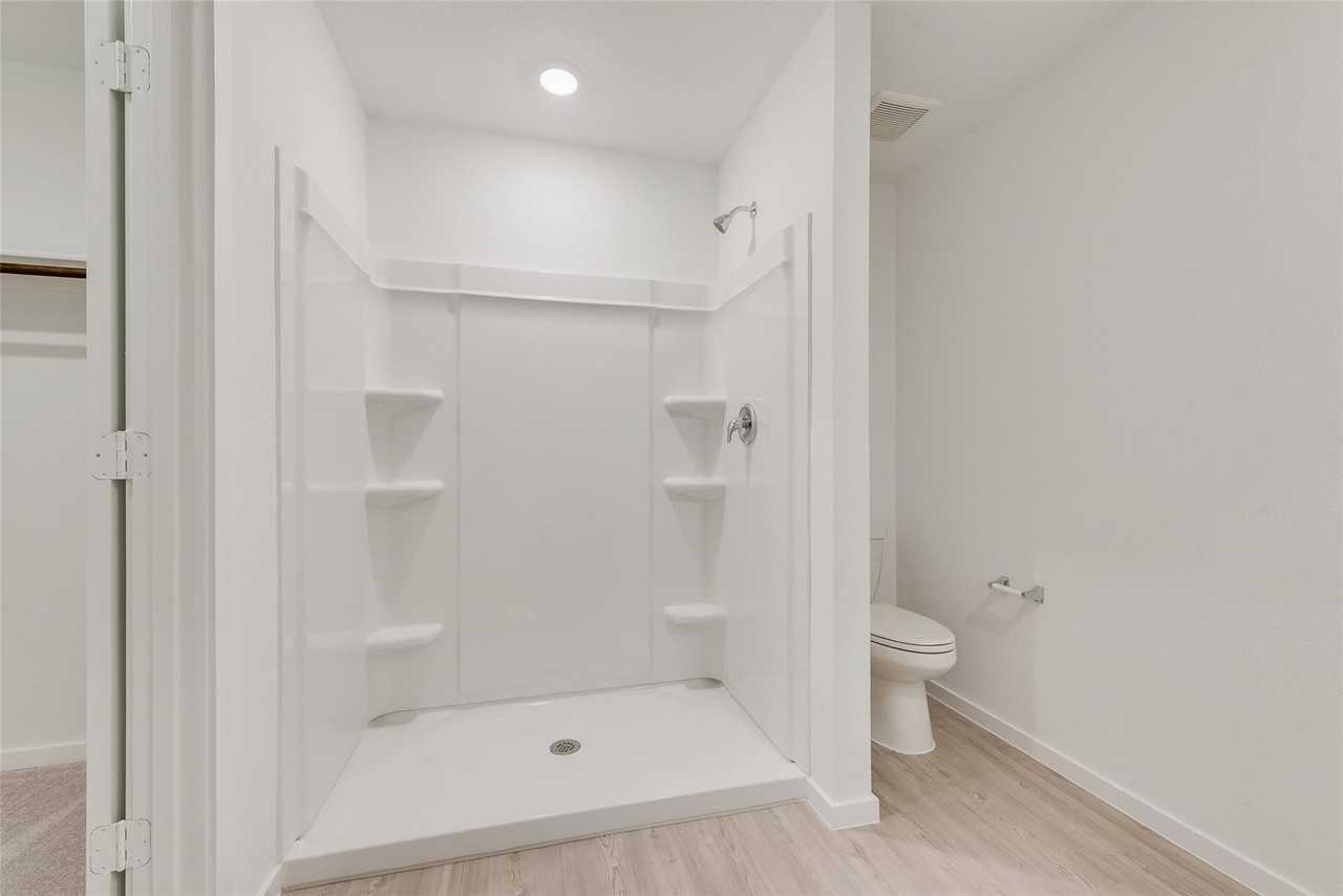 727 Ponderosa Ln - Photo 6 of 22