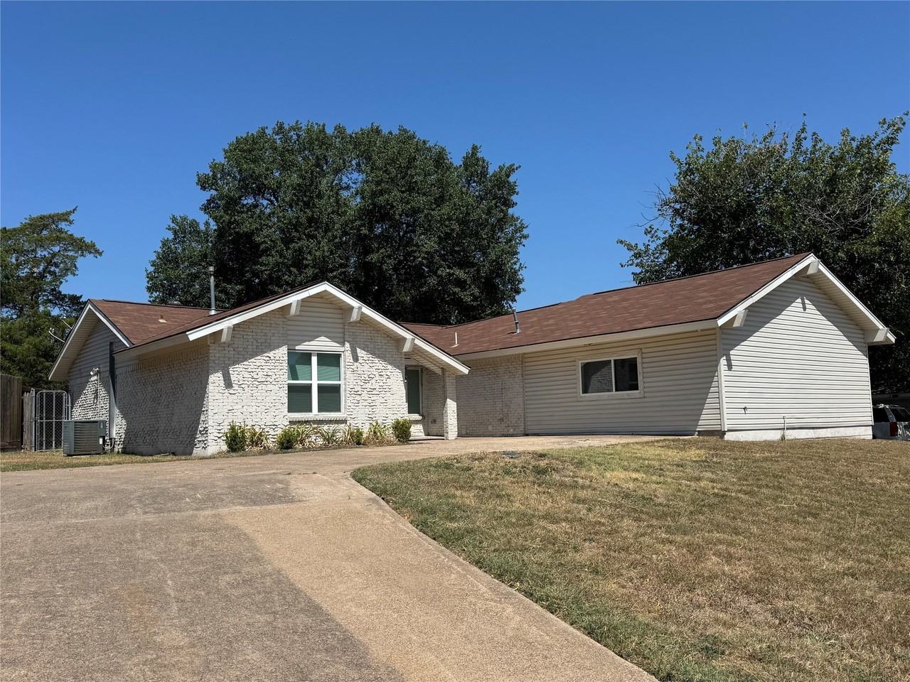 3549 Rio Grande Cir
