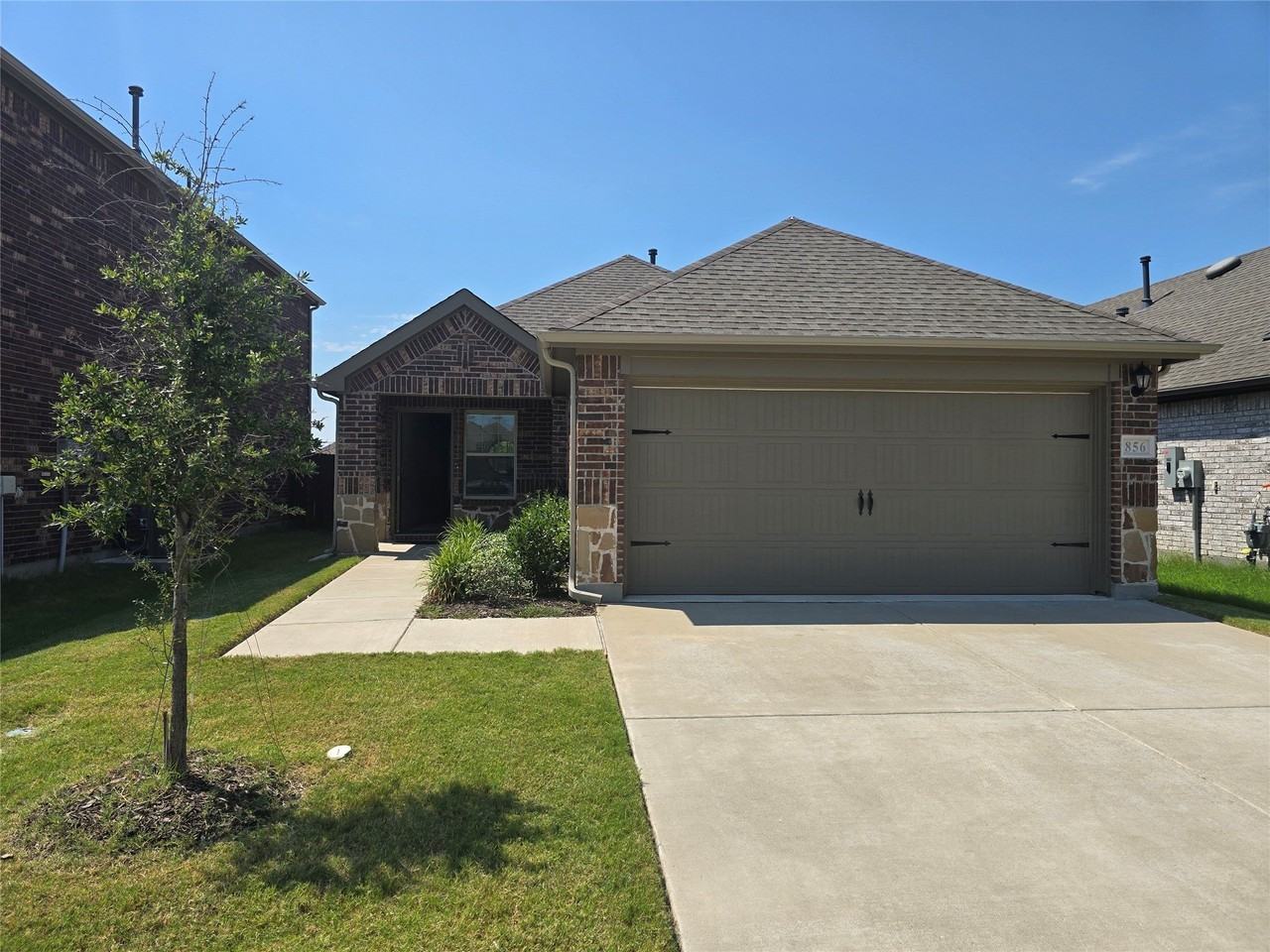 856 Good Cheer Ln - Photo 2 of 34