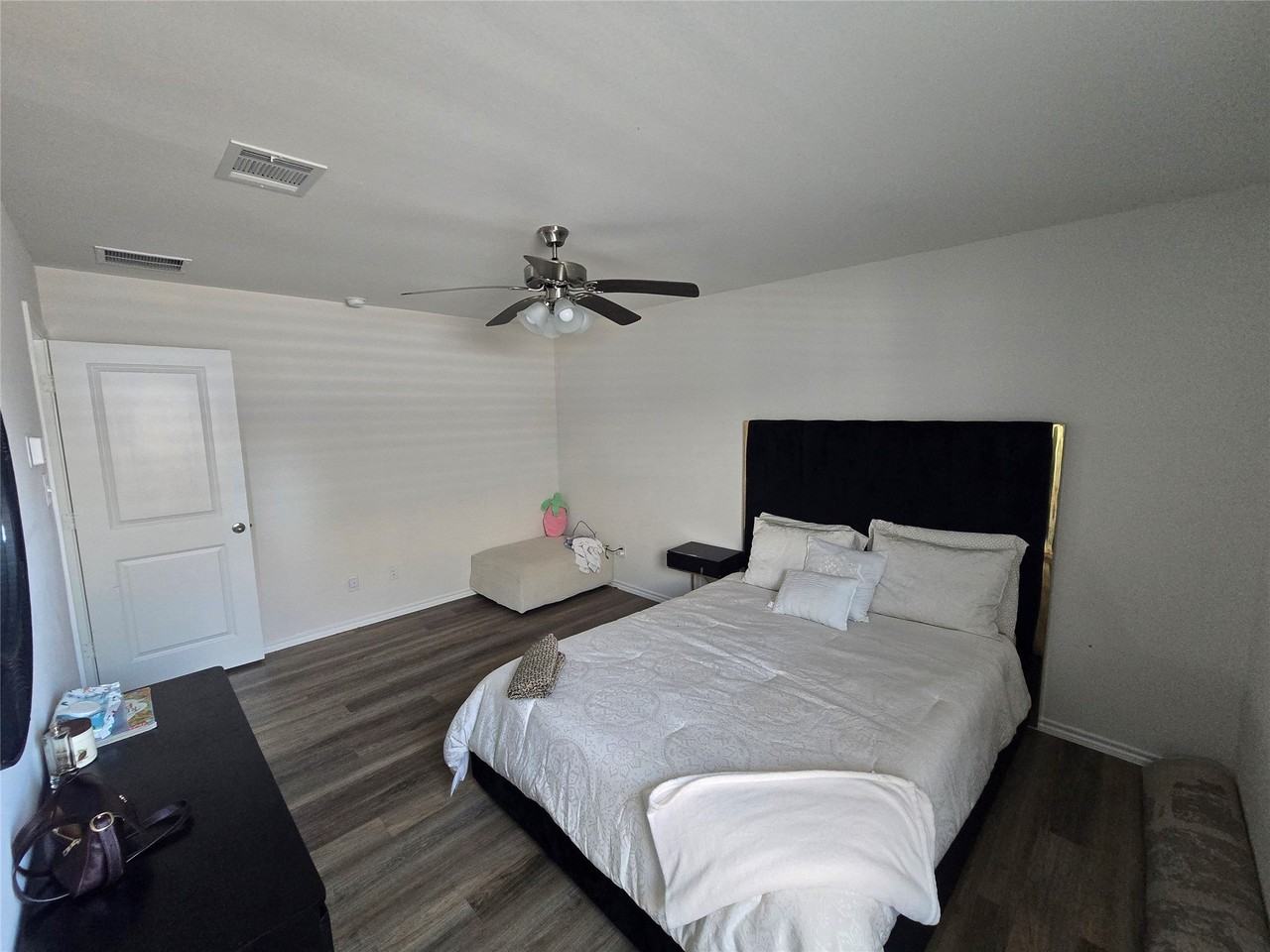 856 Good Cheer Ln - Photo 5 of 34