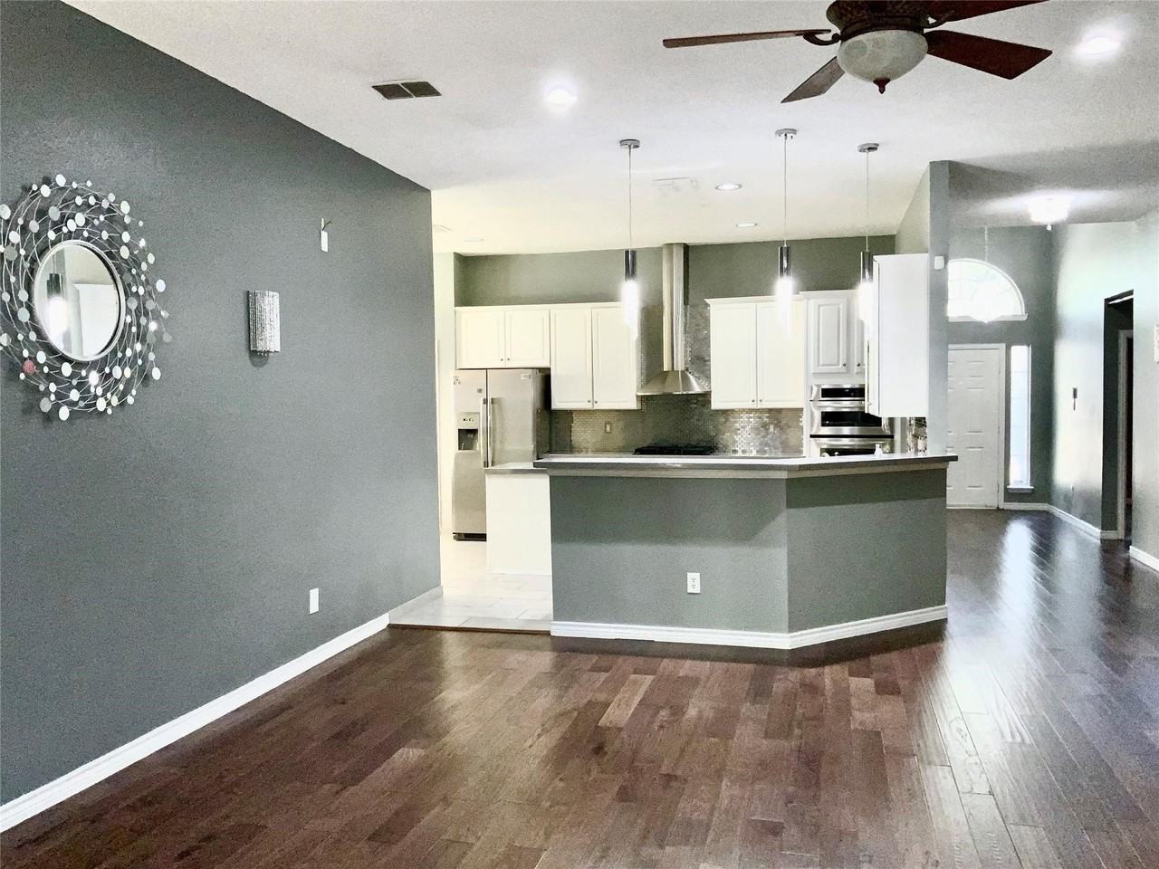 9709 Raven Ln - Photo 4 of 9