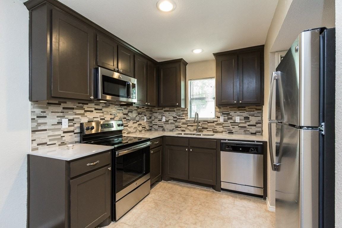 1317 Annex Ave. Street #224 - Photo 5 of 8