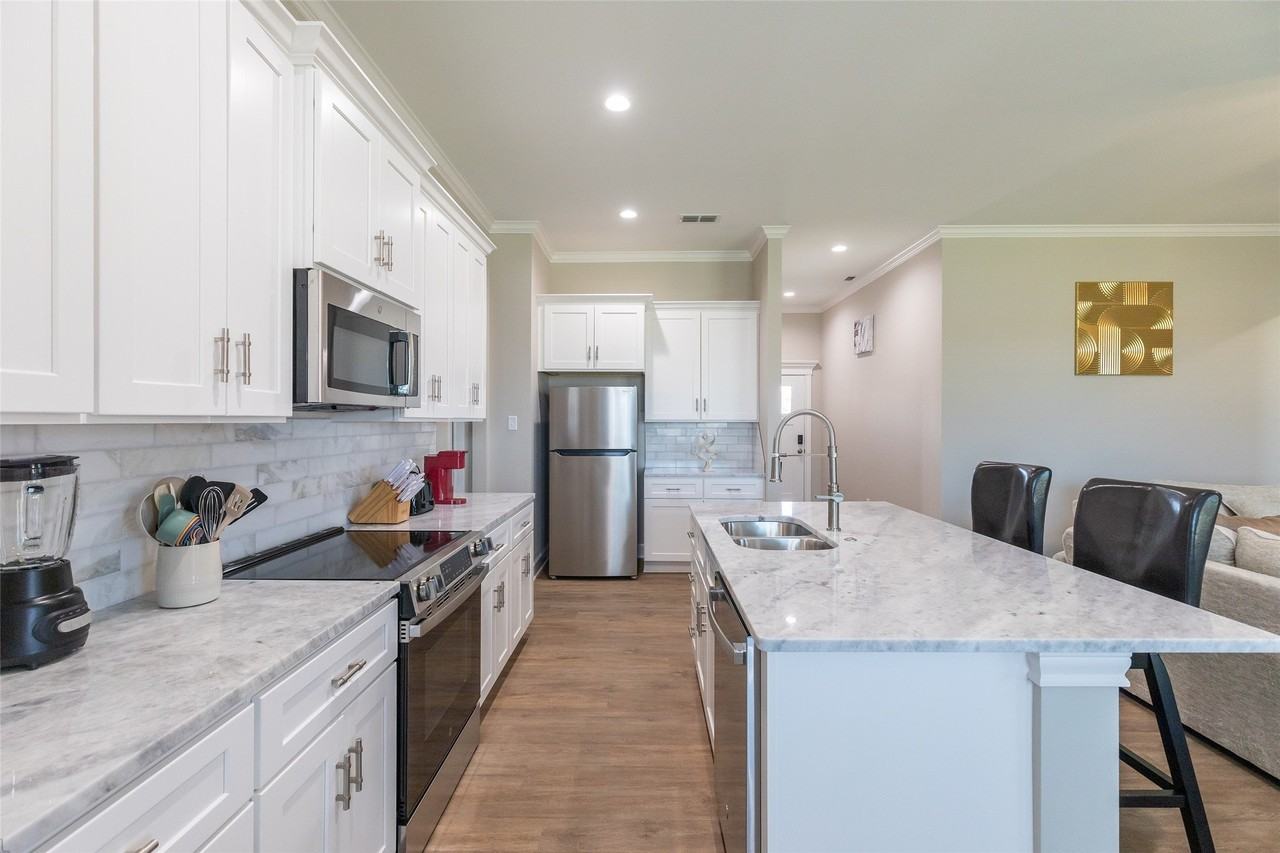 7645 Wildflower Way - Photo 5 of 36