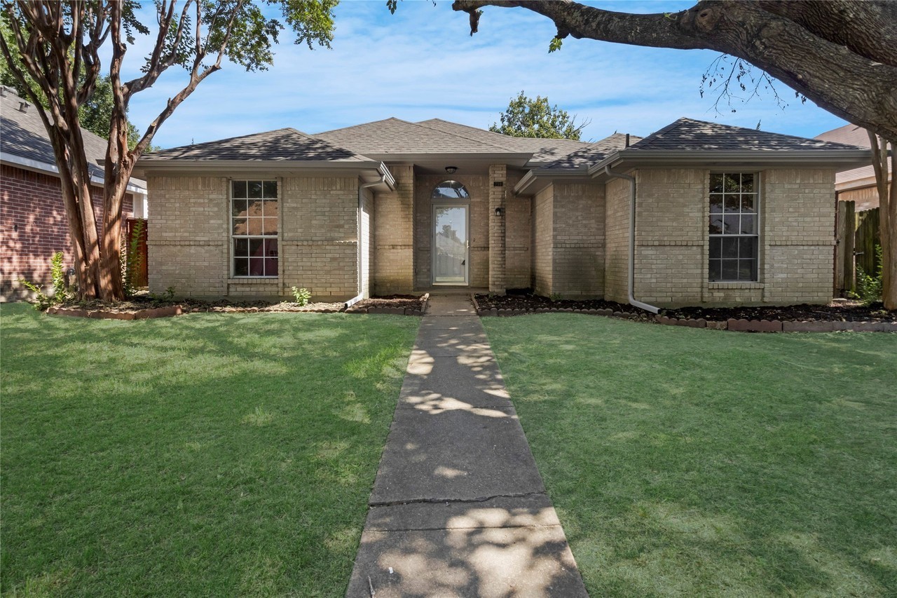 710 Austin Dr - Photo 5 of 31