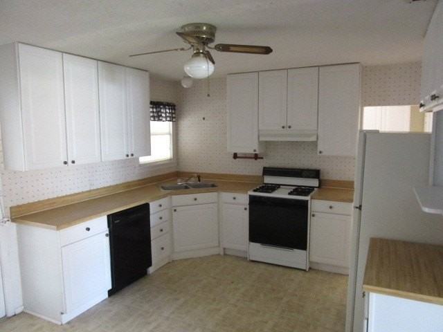 609 E North 22nd St - Photo 3 of 18