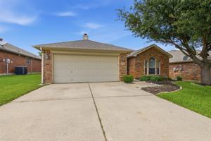 featured image of 3705 Vista Greens Dr