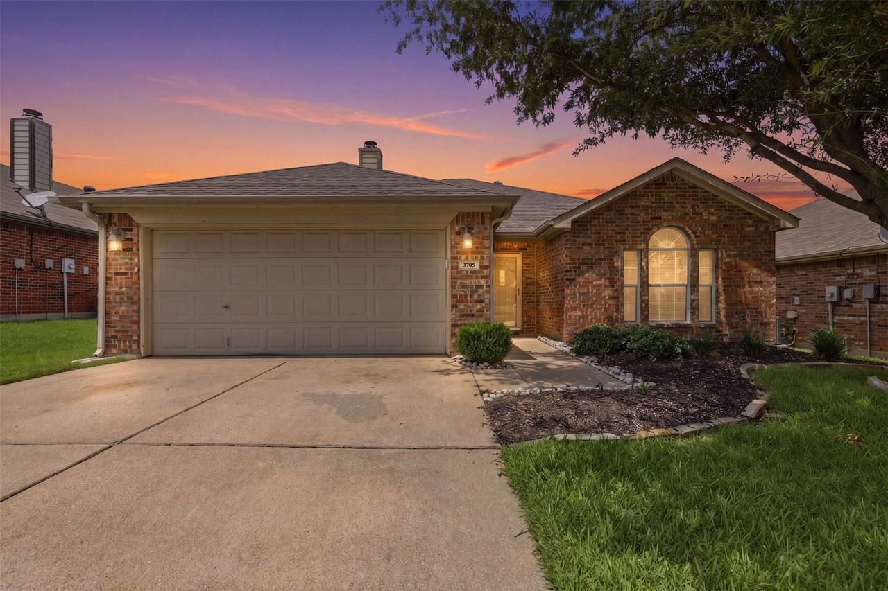 3705 Vista Greens Dr - Photo 5 of 40