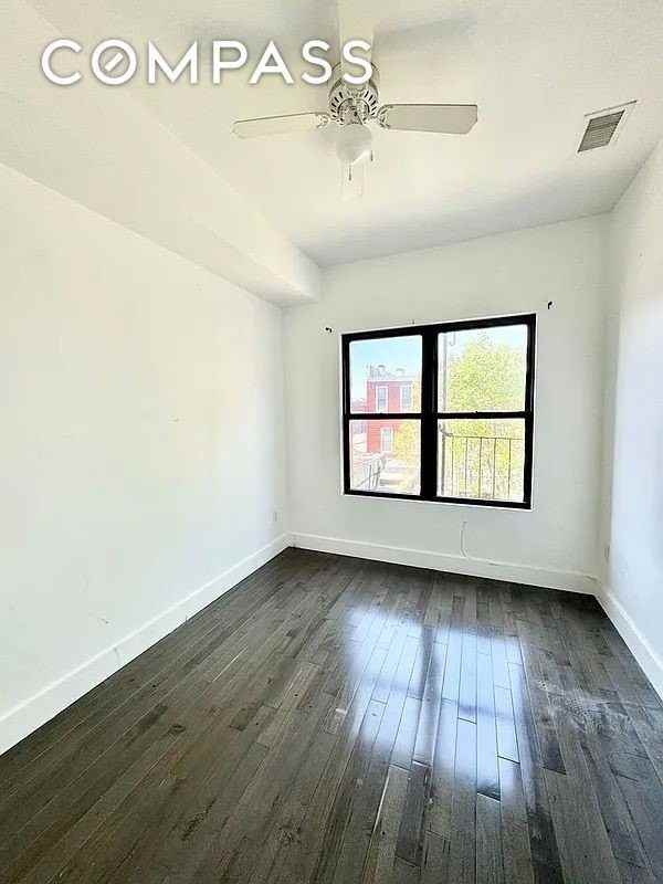264 Saratoga Ave #2 - Photo 4 of 12
