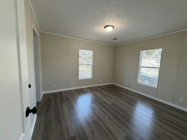 1853 Marquette Ave #206 - Photo 7 of 9