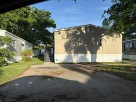 featured image of 461 Sw 135th Ave #222