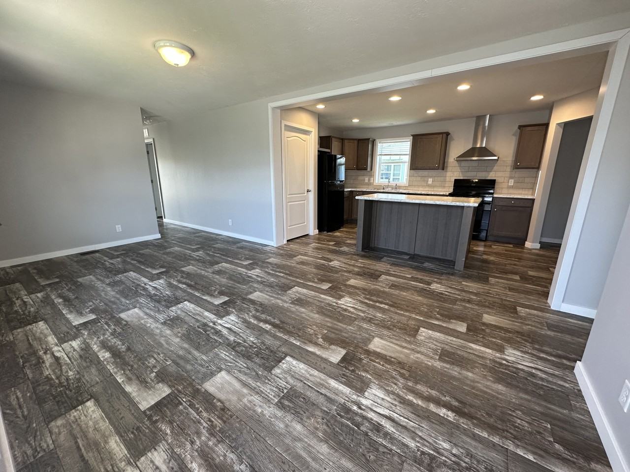 517 Spanish Oak Ln #517 - Photo 2 of 11