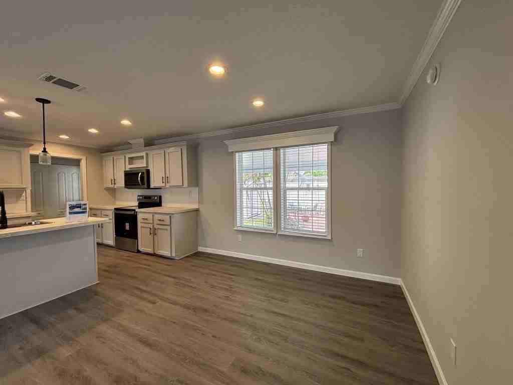 7426 43rd Dr N #586 - Photo 7 of 20