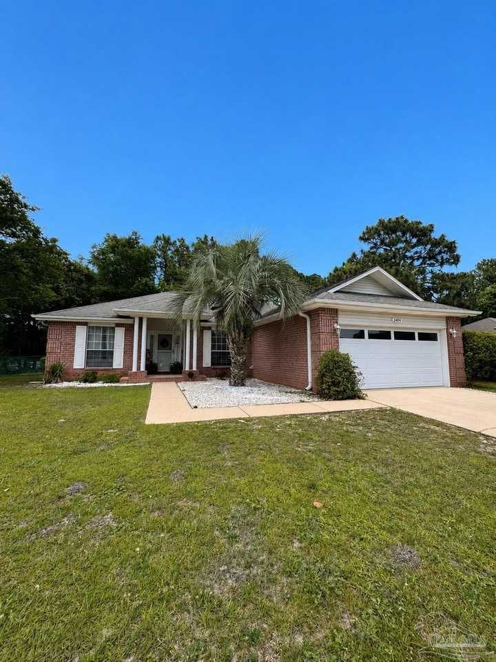 2404 Houston Cir