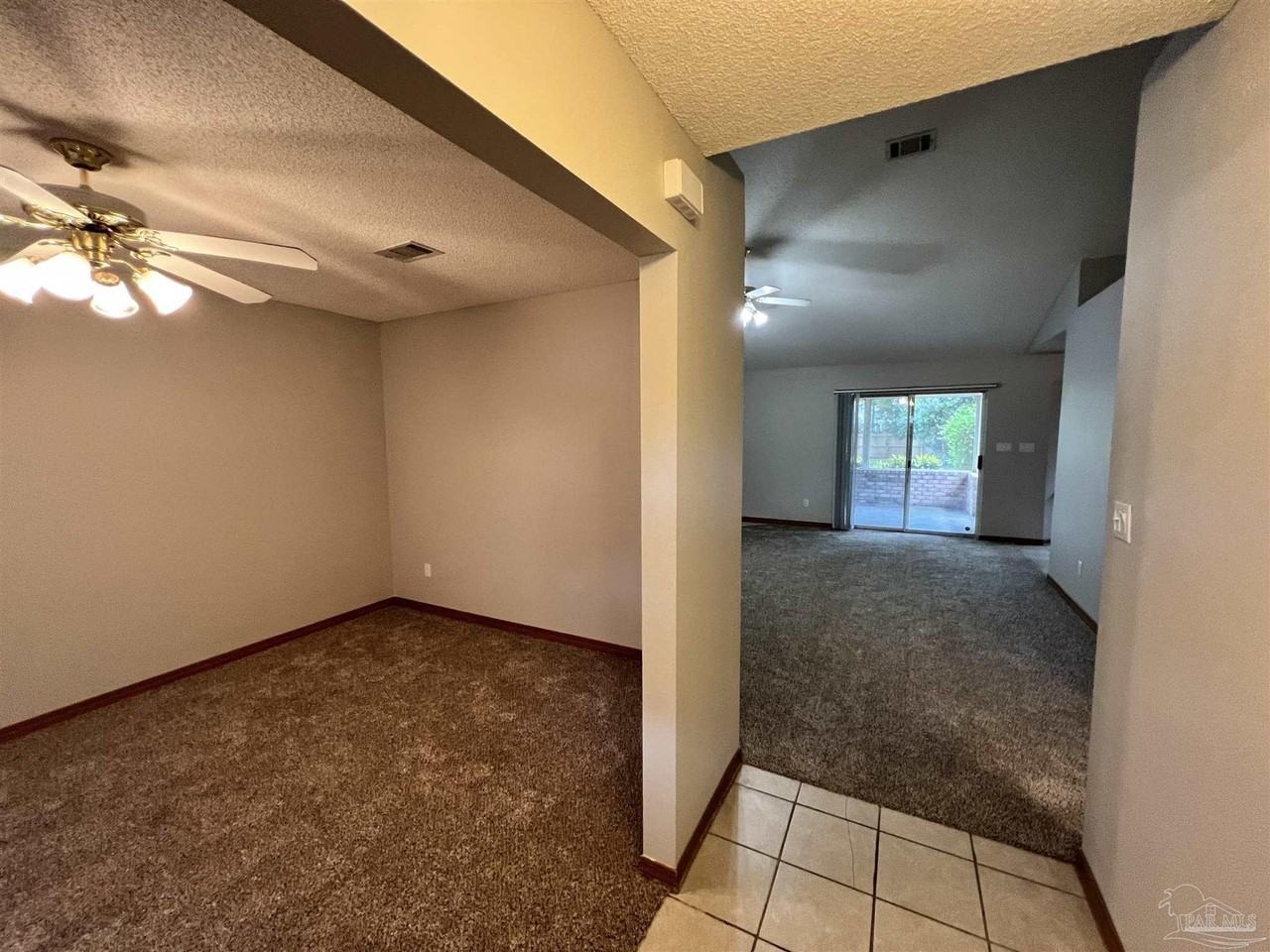 9046 Caribbean Dr - Photo 3 of 37