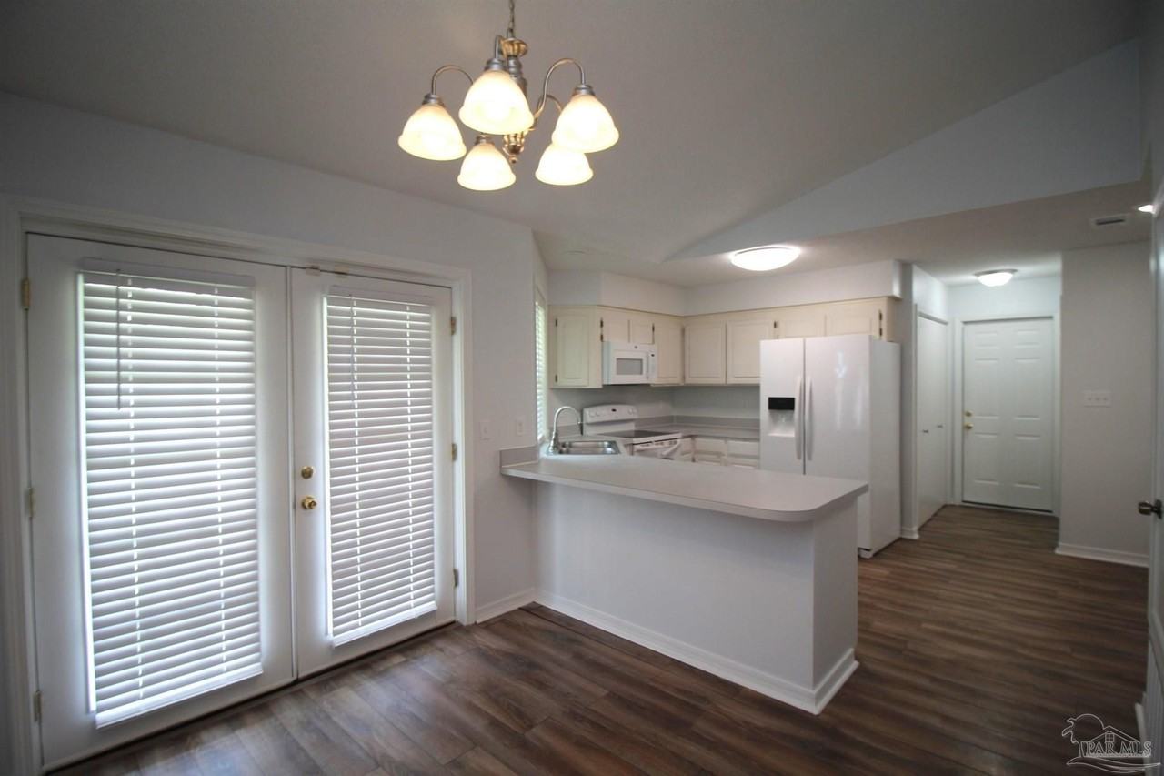 7679 Old Hickory Dr - Photo 6 of 19