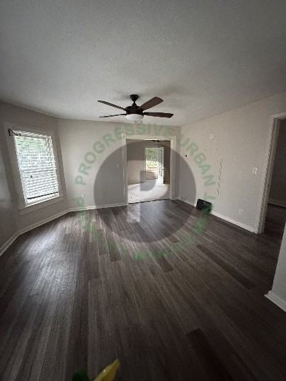 2562 W 10th St - Photo 6 of 15