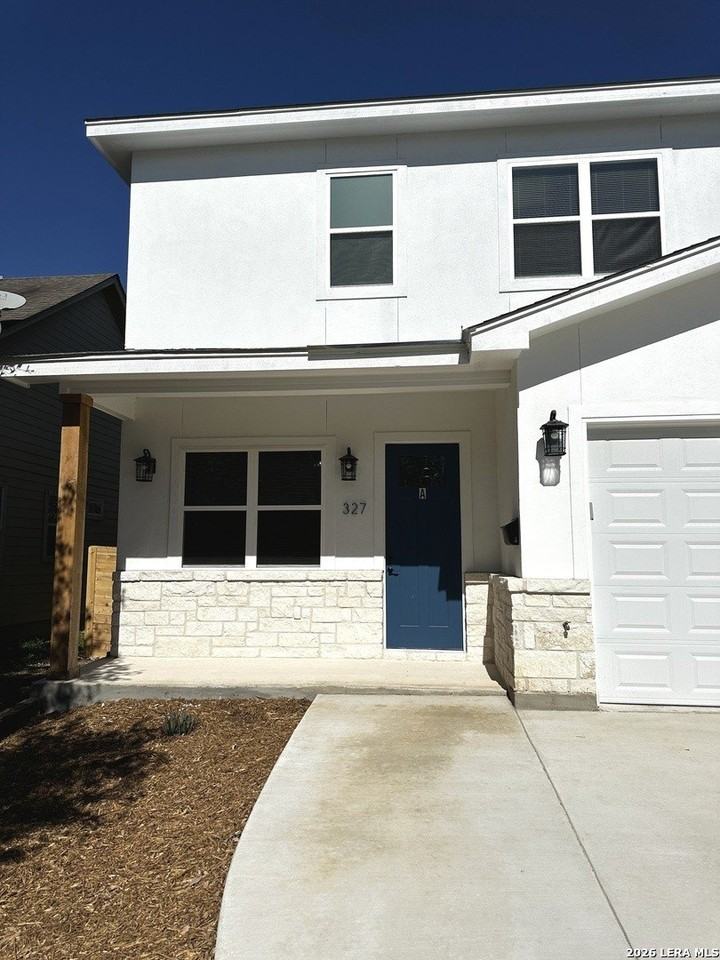 327 Ebner St #A - Photo 2 of 14