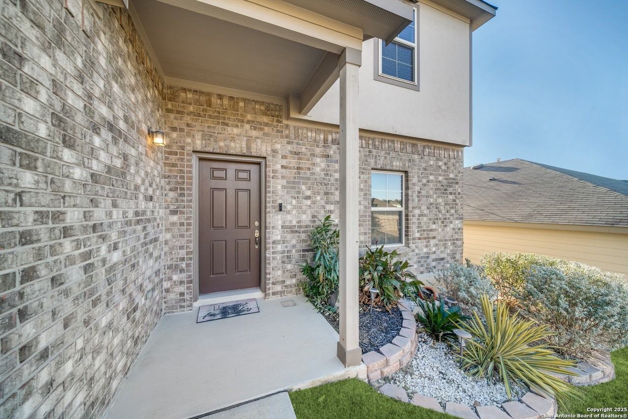 17029 Vista Cv - Photo 3 of 39
