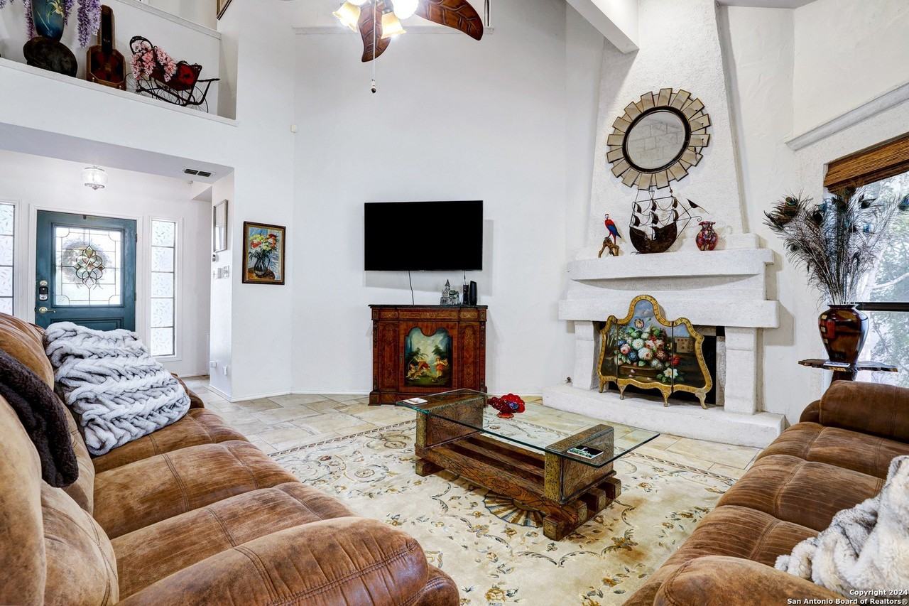 2654 Chestnut Bnd - Photo 5 of 39