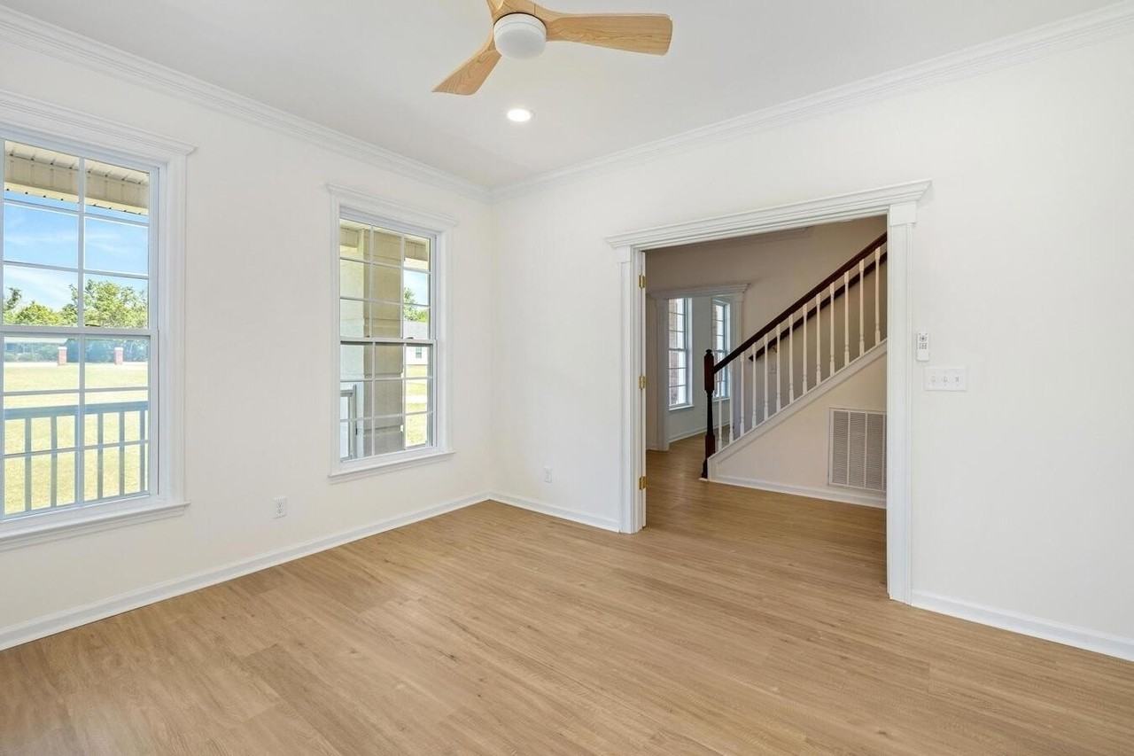2090 4 Bridges Road - Photo 7 of 41