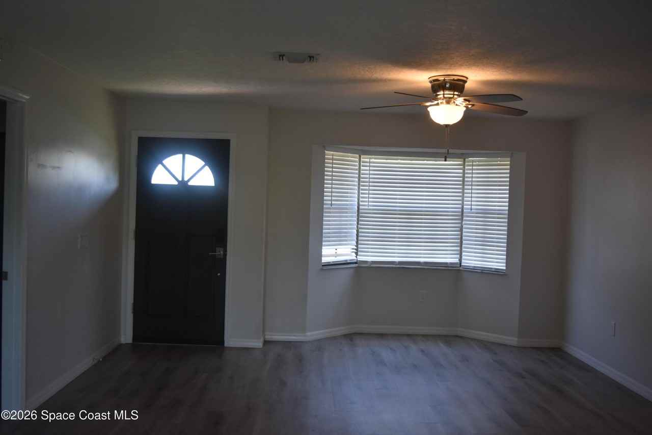 364 Brookedge St Ne - Photo 2 of 25