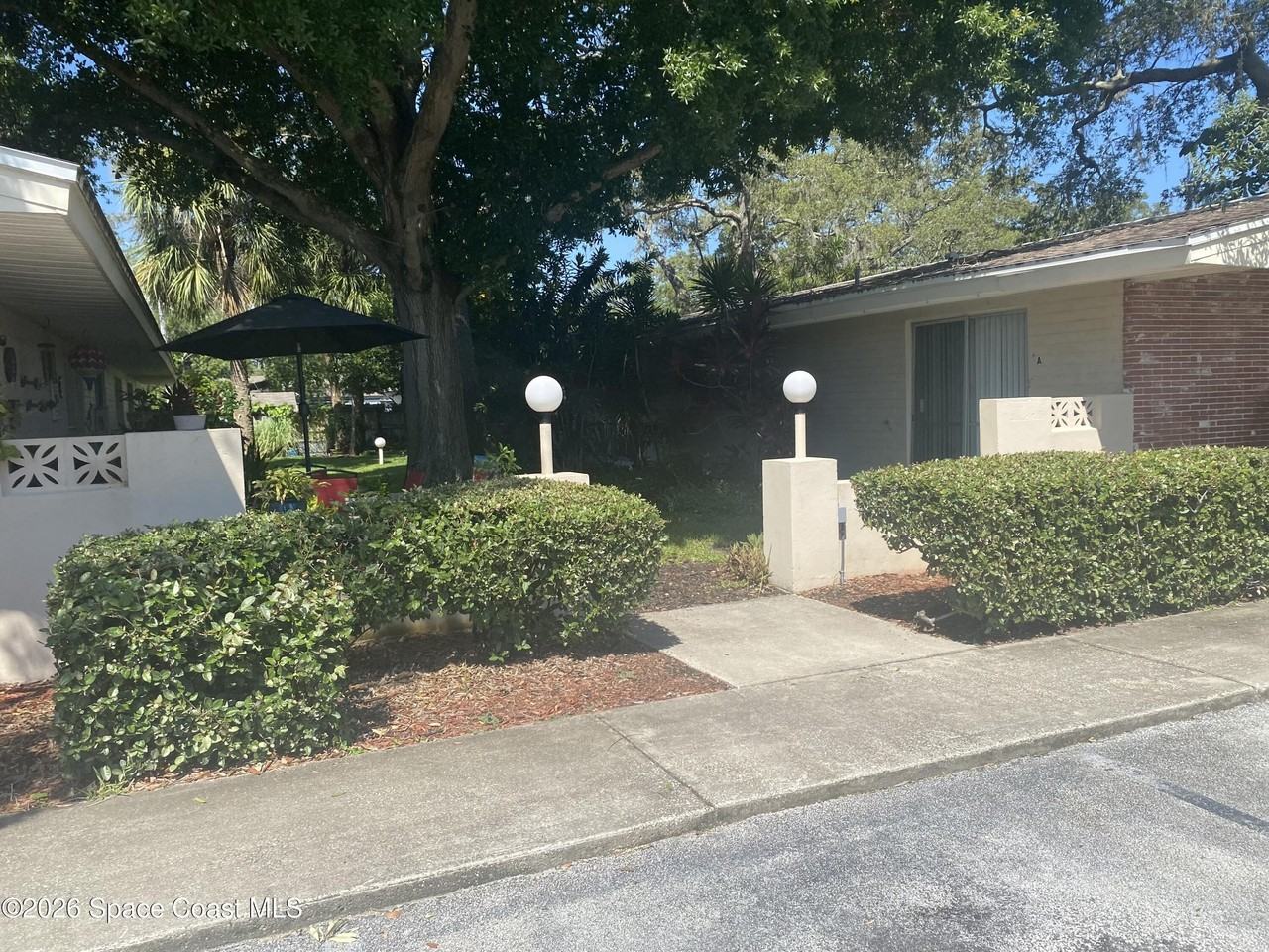 1558 Guava Ave #B - Photo 2 of 15