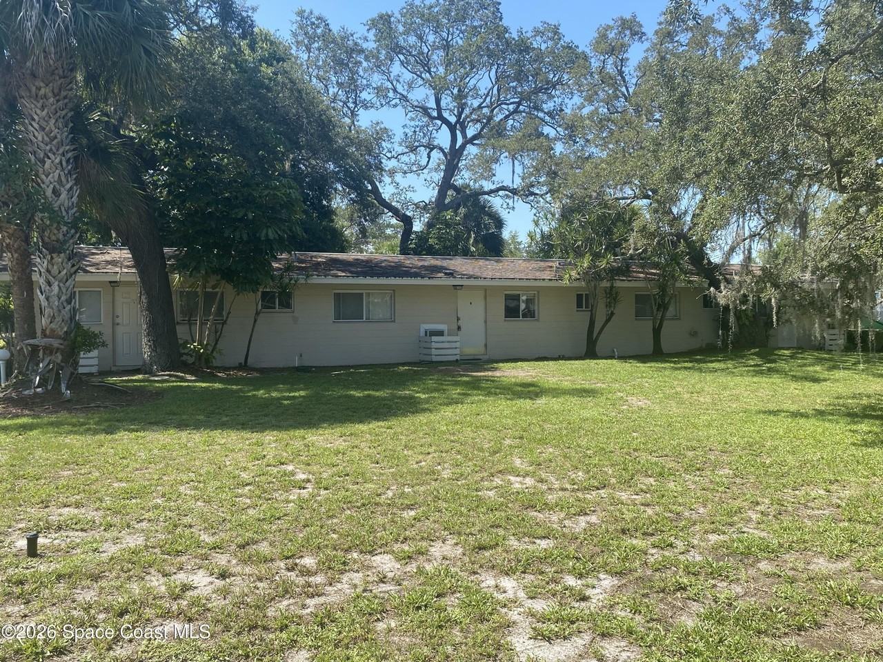 1558 Guava Ave #B - Photo 3 of 15