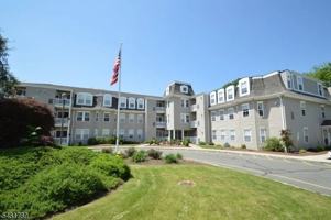featured image of 1 Jenny Lind St Unit 10
