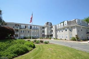 1 Jenny Lind St Unit 10 - Photo 1 of 1