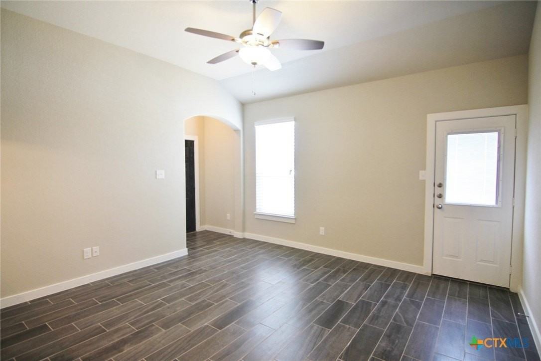 502 Creekside Frst - Photo 4 of 13