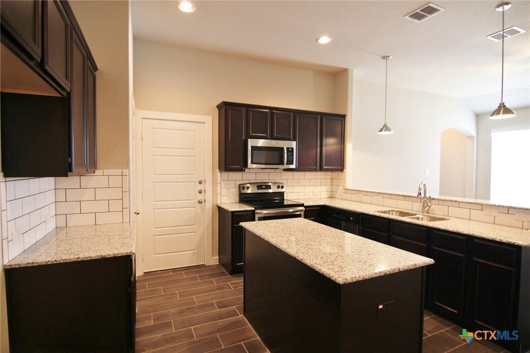 502 Creekside Frst - Photo 7 of 13