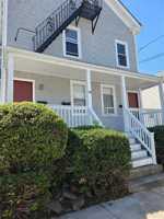 featured image of 15 Webster St #2