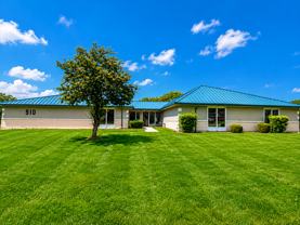 910 Taywood Rd #A - Photo 1 of 1