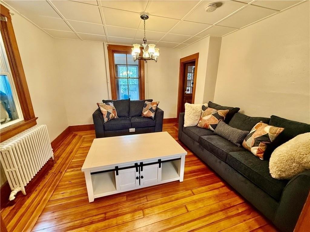60 Dixon St - Photo 5 of 11