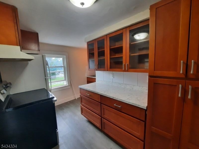 45 Sussex St - Photo 4 of 10