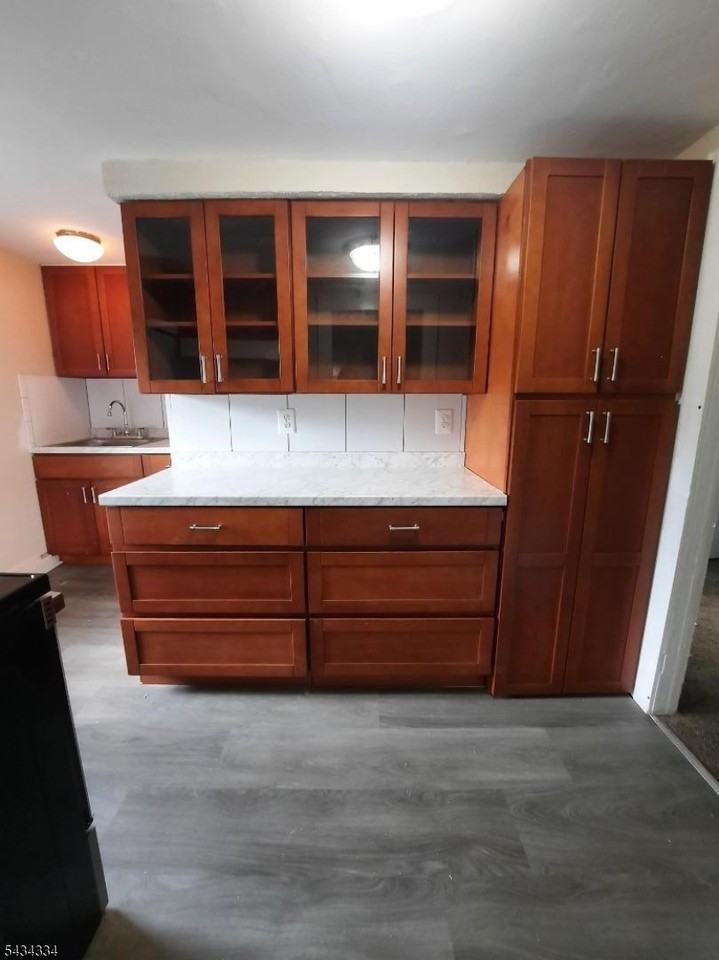 45 Sussex St - Photo 5 of 10