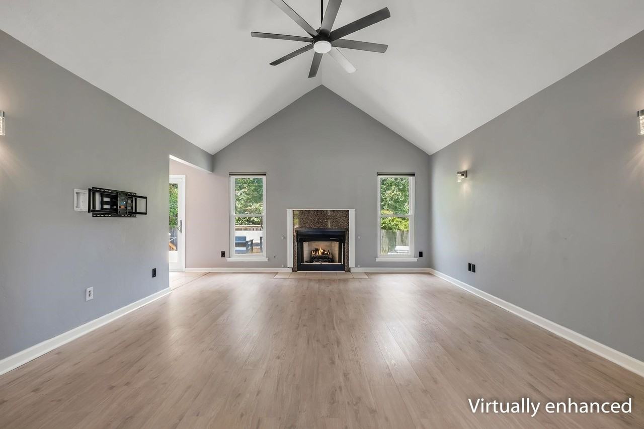 4916 Heathe Dr - Photo 5 of 14